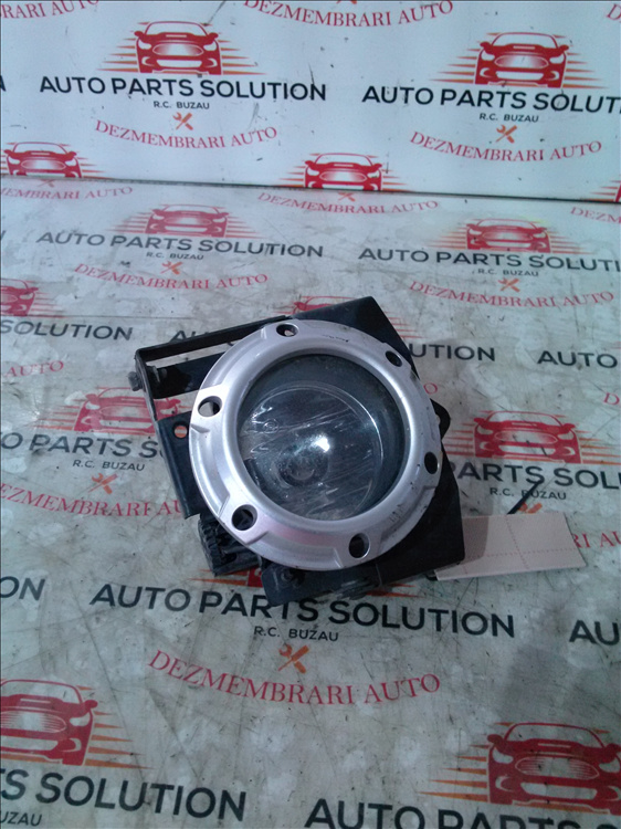 Proiector dreapta MITSUBISHI OUTLANDER 2.2D an fabr. 2011