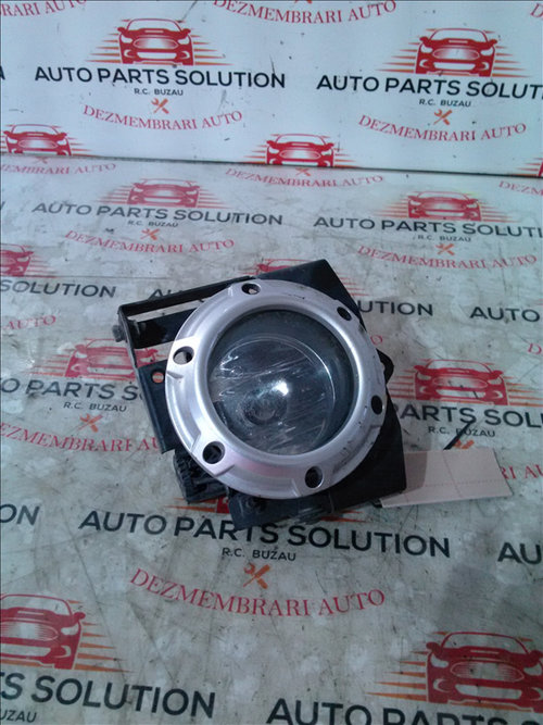 Proiector dreapta MITSUBISHI OUTLANDER 2.2D an fabr. 2011