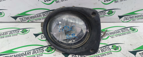 Proiector dreapta Renault Clio 2 [1998 - 2005] Hatchback 5-usi 1.2 MT (75 hp)