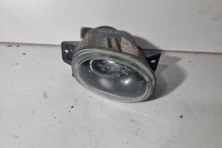 Proiector dreapta Seat Toledo 2 [1999 - 2006] Sedan 1.6 MT (105 hp)