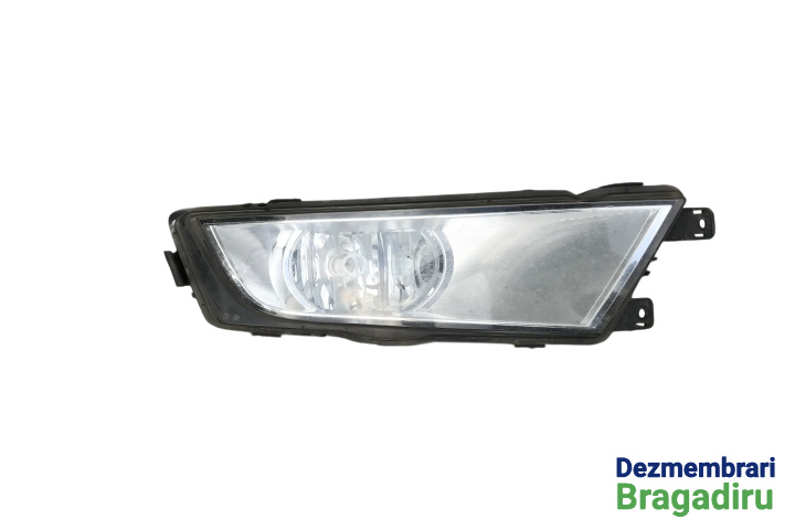 Proiector dreapta Skoda Octavia 3 [2013 - 2017] Combi wagon 5-usi 1.6 TDI DSG (110 hp) Cod motor: CXXB, Cod cutie: RER, Cod culoare: LF8H-4K4K