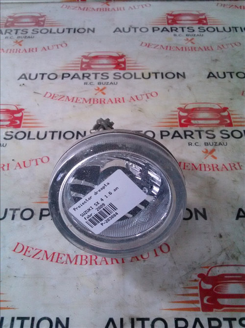Proiector dreapta SUZUKI SX 4 1.6 an fabr. 2009