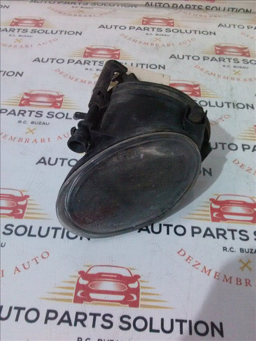 Proiector dreapta VOLVO V 50, 1.6 TDCI an fabr. 2009