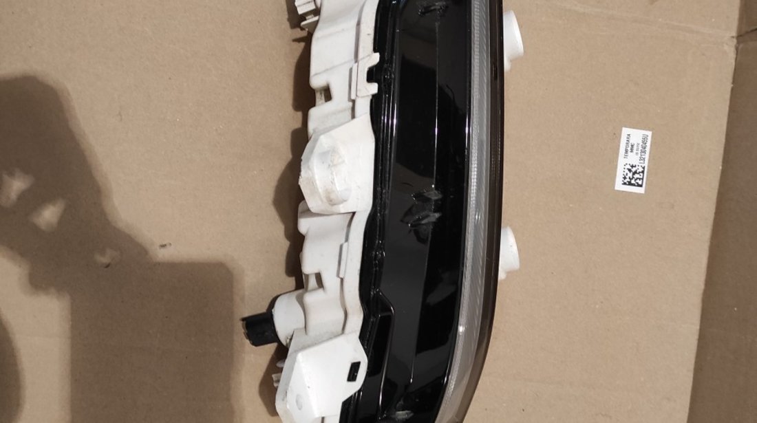 Proiector DRL LED stanga Peugeot 2008 / 208 (2019-2023) cod 9824241480