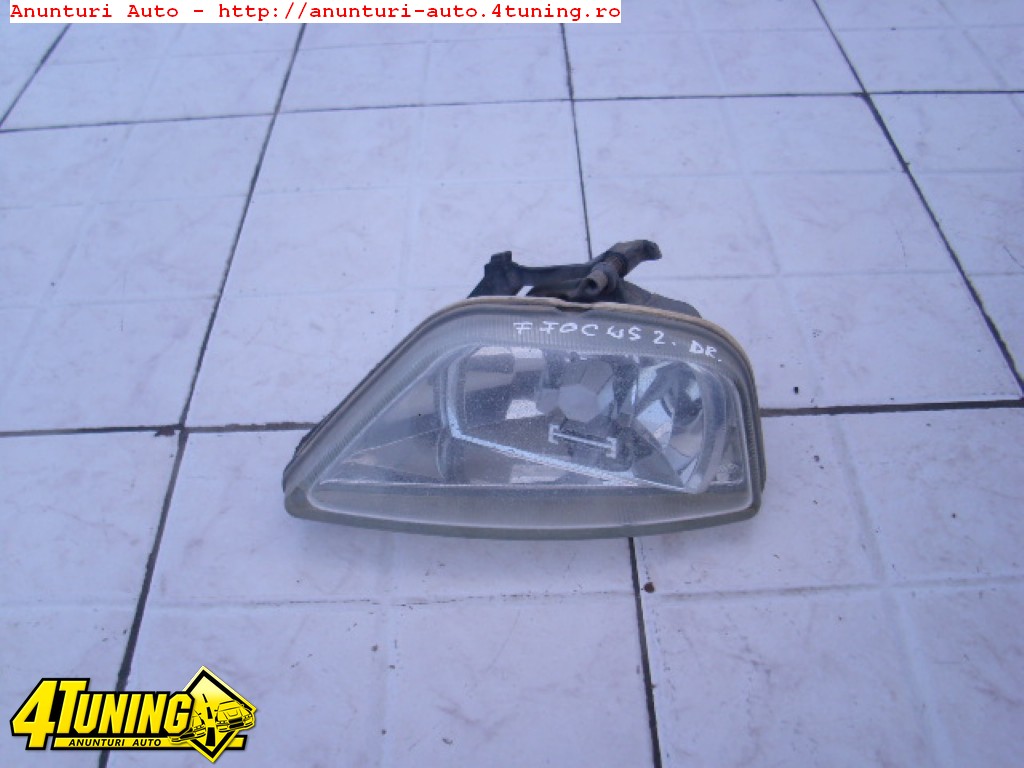 Proiector Ford Focus