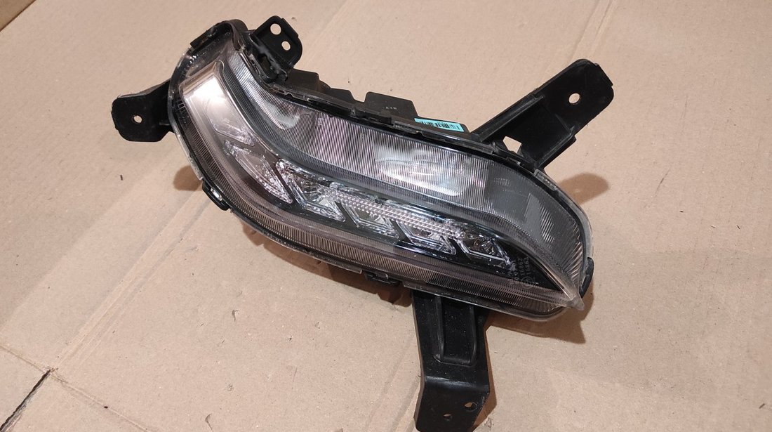 Proiector led stanga Hyundai i30 (2017-2020) fastback cod: 92207-G4210