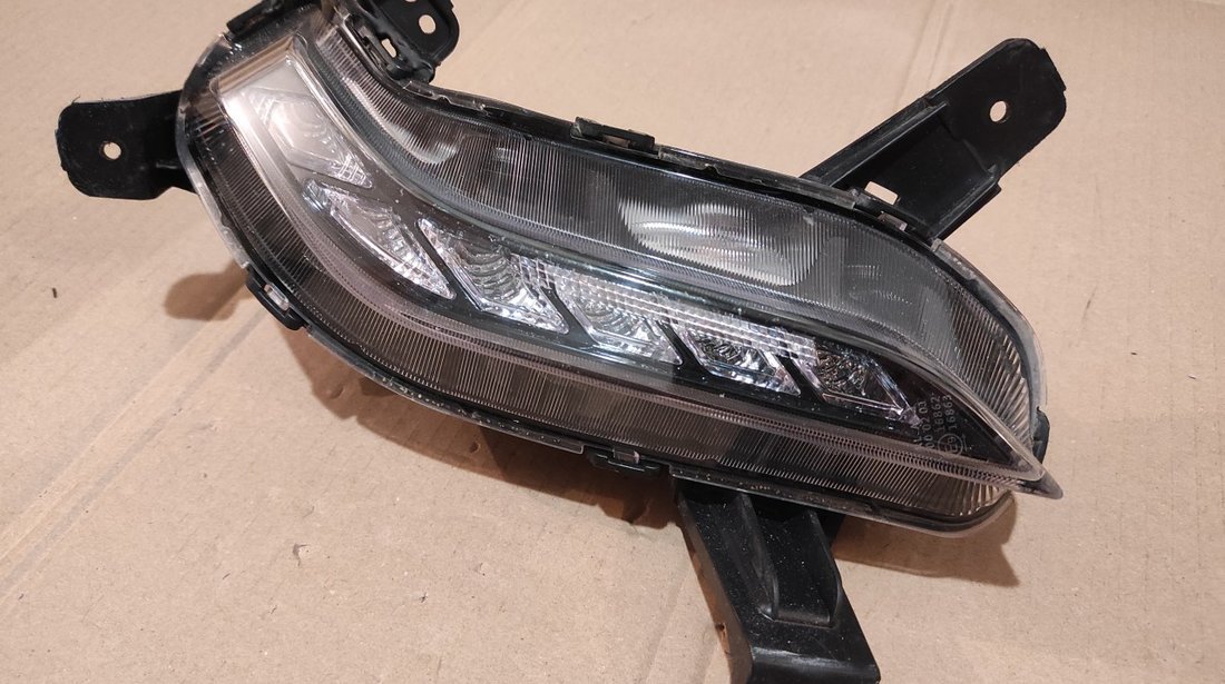 Proiector led stanga Hyundai i30 (2017-2020) fastback cod: 92207-G4210