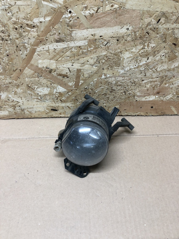 Proiector stanga Bmw 525 d combi 2006 (6910791)