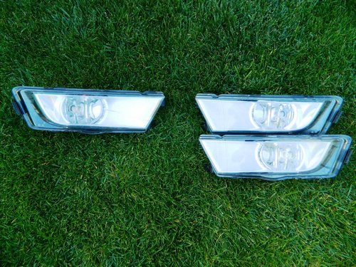 Proiector stanga dreapta Skoda Octavia 3 model 2013-2016 cod  5E0941700,5E0941699