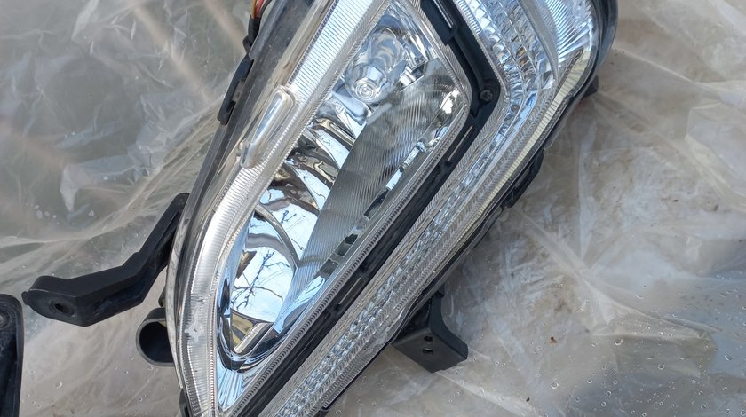 Proiector stanga led drl Hyundai Tucson dupa 2018 cod 92201-d76 92201d76,92201d7600 92201-d7600