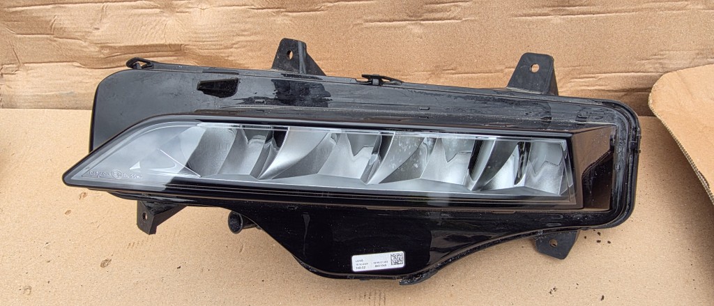 Proiector stanga LED Skoda Octavia 4 2020 / 2021 2022