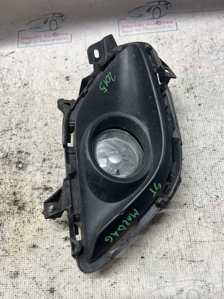 Proiector stanga Mazda 6 2015