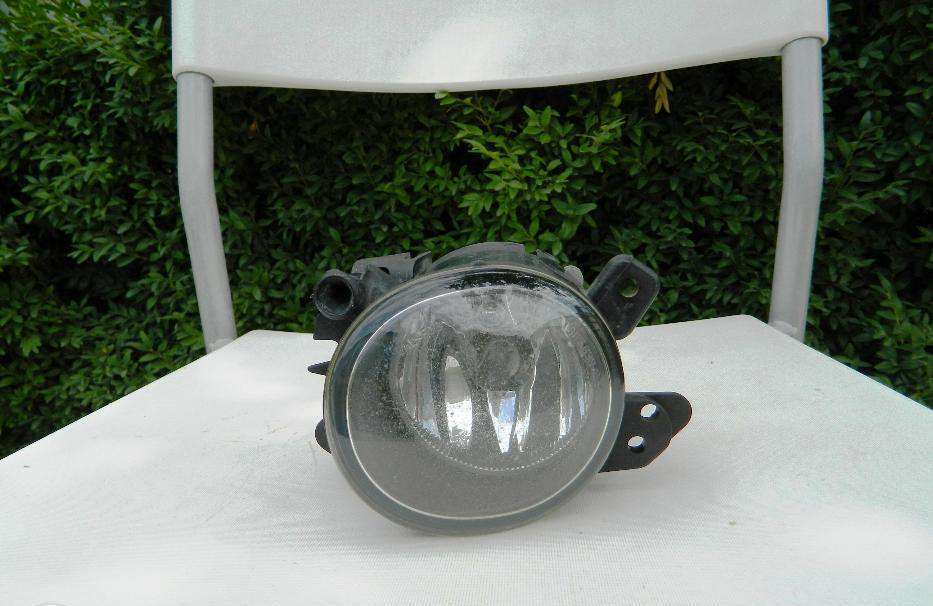 Proiector stanga Mercedes W164,W169,W212,W245 cod A2518200756