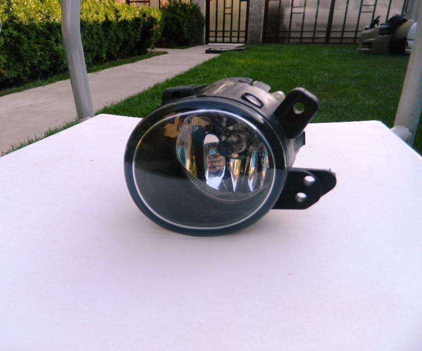 Proiector stanga Mercedes W164,W169,W212,W245 cod A2518200756