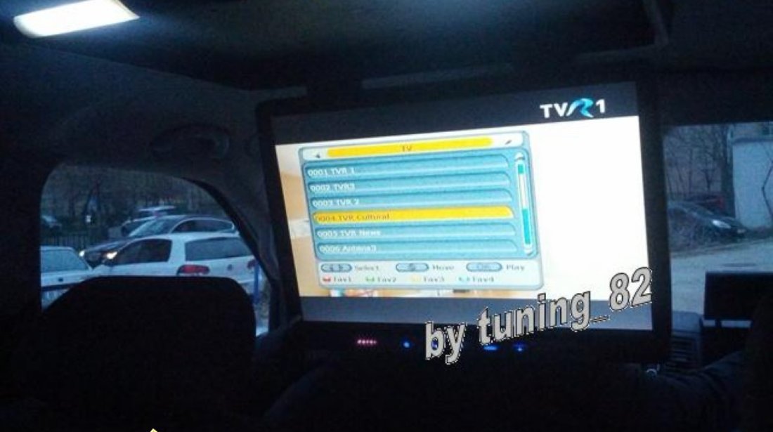PROMOTIE ! Monitor Plafoniera Auto Lcd 16 '' Usb Sd Player Divx Tv Model 2013