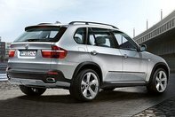 Promotii de toamna: kit exterior BMW X5 si stopuri Dacia Duster pe LED la super pret!