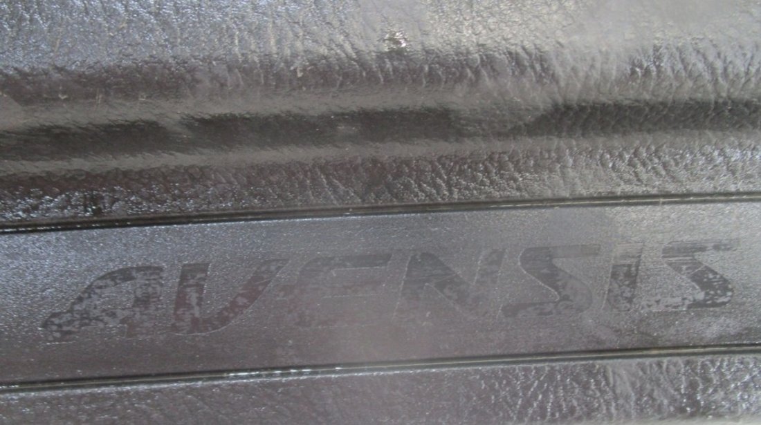Protectie prag interior Toyota Avensis an 2003-2008 cod 67918-05030 67917-05030