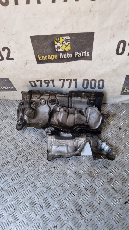 Protectie termica Volvo V70 1.6 d an de fabricatie 2012 cod AV61-9N454-AB