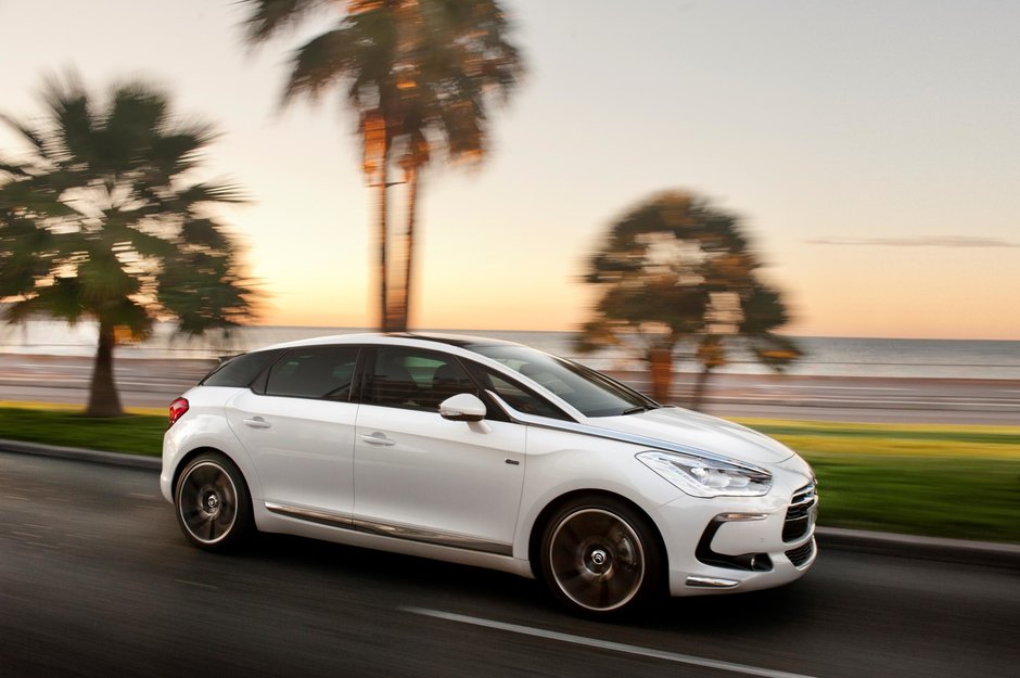 PSA Peugeot Citroen castiga premiul international Motorul Anului 2012 pentru a sasea oara consecutiv PSA Peugeot Citroen castiga premiul international Motorul Anului 2012 pentru a sasea oara consecutiv