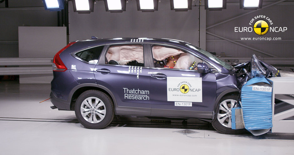 Punctaj maxim pentru Honda CR-V la ultimele teste realizate de Euro NCAP Punctaj maxim pentru Honda CR-V la ultimele teste realizate de Euro NCAP