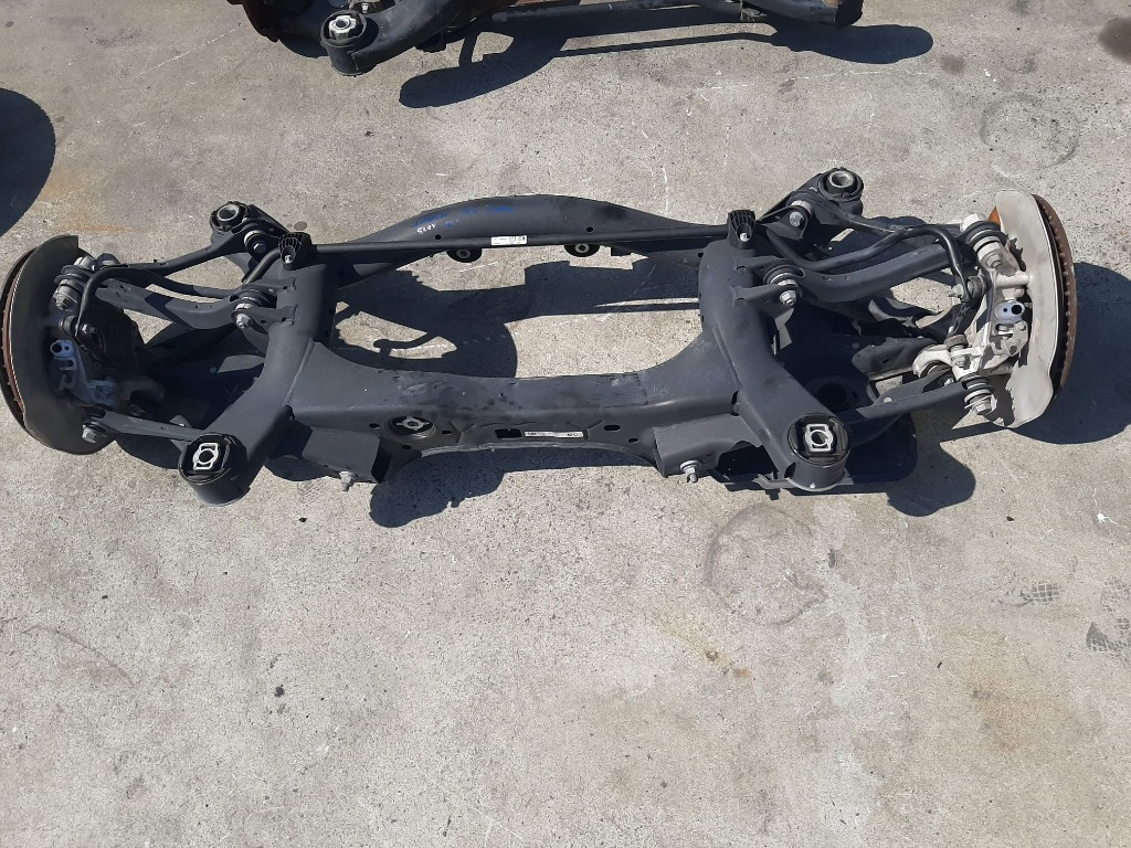Punte spate 2.0 d bmw seria 3 g20 g21 seria 4 g22 190 cp 2023 8837911a02 b0