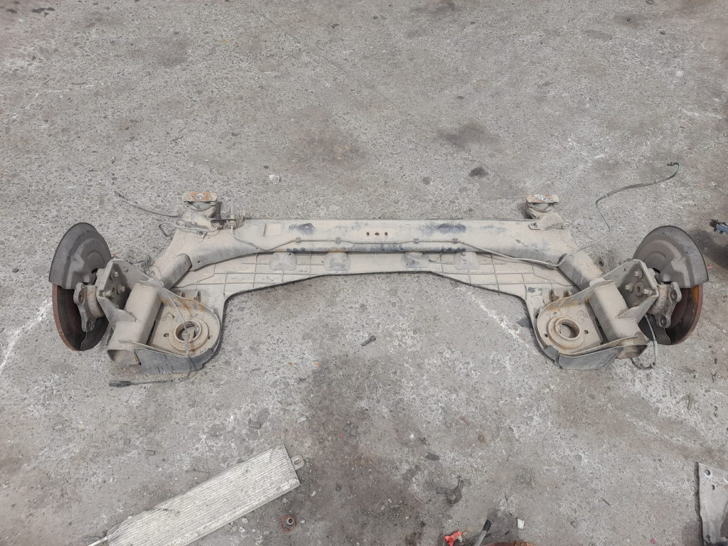 Punte spate 2.0 dci M9R828 Renault Laguna 3 [2007 - 2011] 2.0 dci M9R828