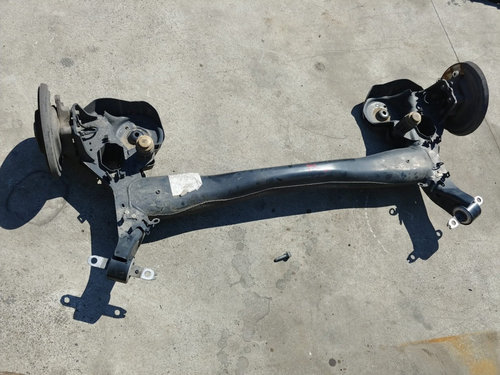 Punte spate 2.0 hdi peugeot 5008 2 2019