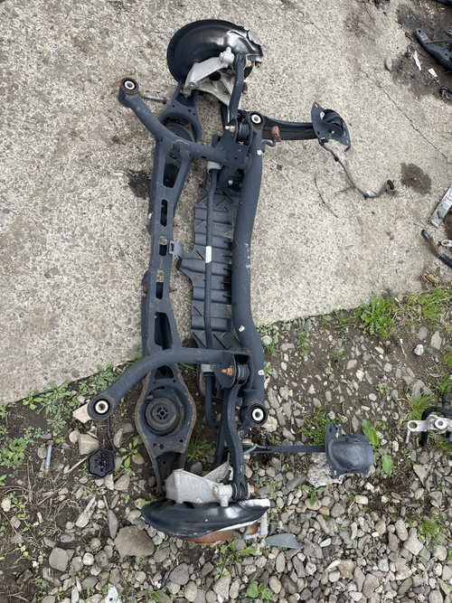 Punte spate Audi A4 B8 Break 2.0 Motorina 2010, -