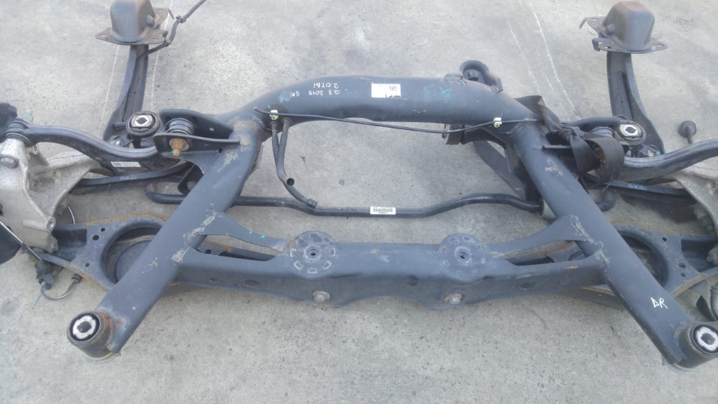 Punte spate audi q3 8u facelift 2.0 tdi 5n0505235ah