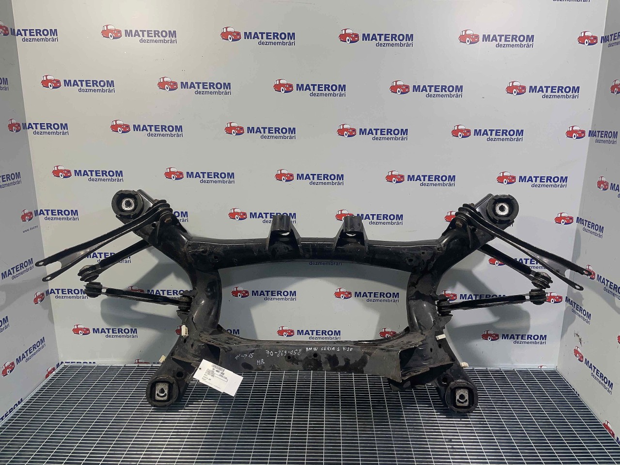 PUNTE SPATE BMW SERIA 1 F20 - - (2011 20
