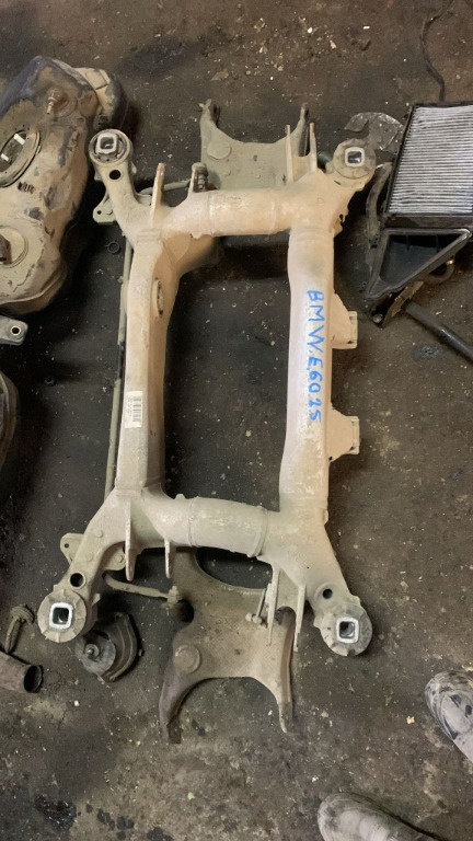 Punte spate BMW seria 5 525 E60 motor 2.5 diesel cutie manuala cod piesa: 6761904