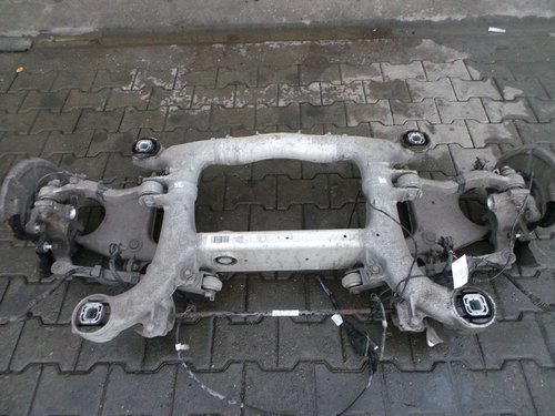PUNTE SPATE BMW SERIA 5 F 10 - - (2014 2017)