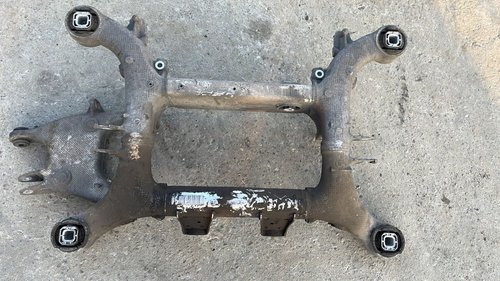 Punte Spate BMW Seria 6 F06 650iX N63N (6B41) cod: 33316799103