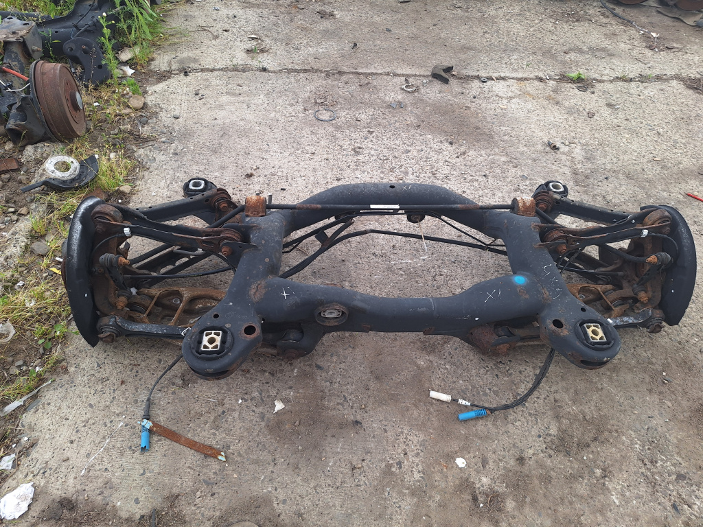 Punte spate BMW X1 2.0 Motorina 2009, 4X4