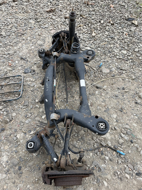 Punte spate BMW X1 2.0 Motorina 2010, -