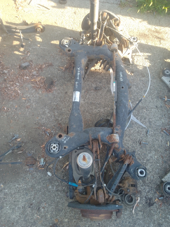 Punte spate BMW X1 2.0 Motorina 2010