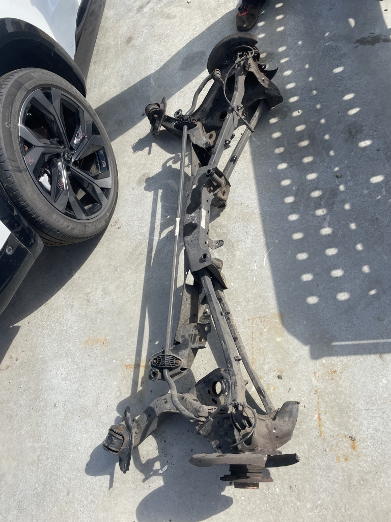 Punte spate BMW X1 F48 2.0 Motorina 2017, -