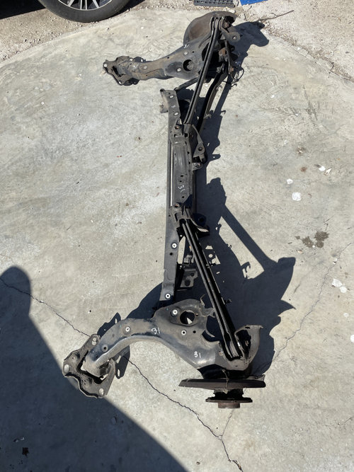 Punte spate BMW X1 F48 2.0 Motorina 2017, -