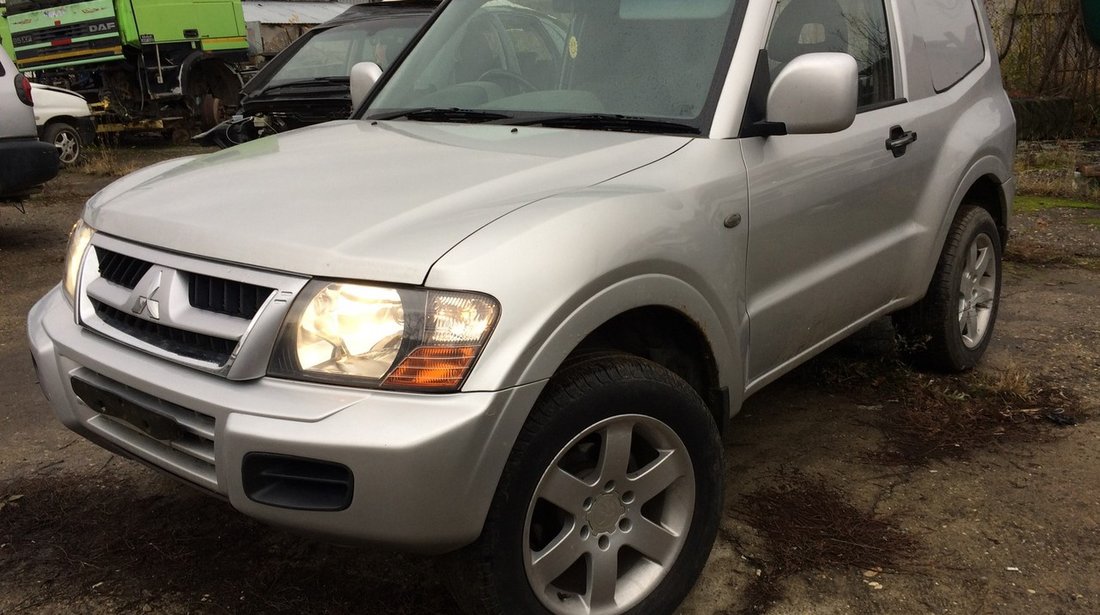 Punte spate completa Mitsubishi Pajero Shogun 3.2 DI-D, 4x4, an 2003