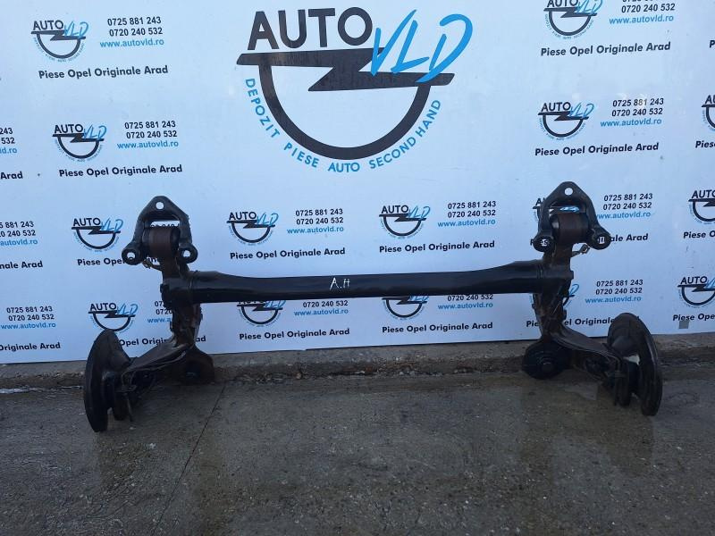 Punte spate cu butuci 5x110 Opel Astra H 2004-2007