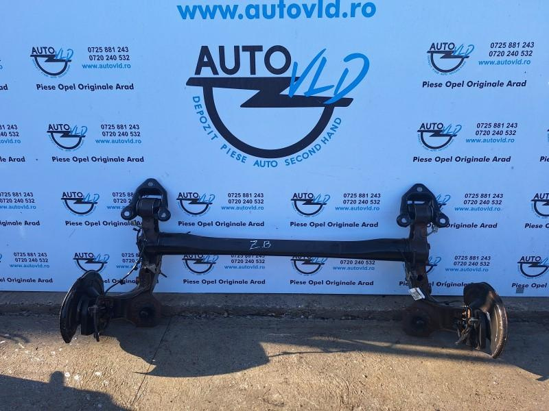 Punte spate cu butuci 5x110 Opel Zafira B 2005-2014