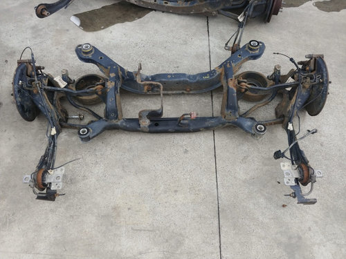 Punte spate ford mondeo 4 break