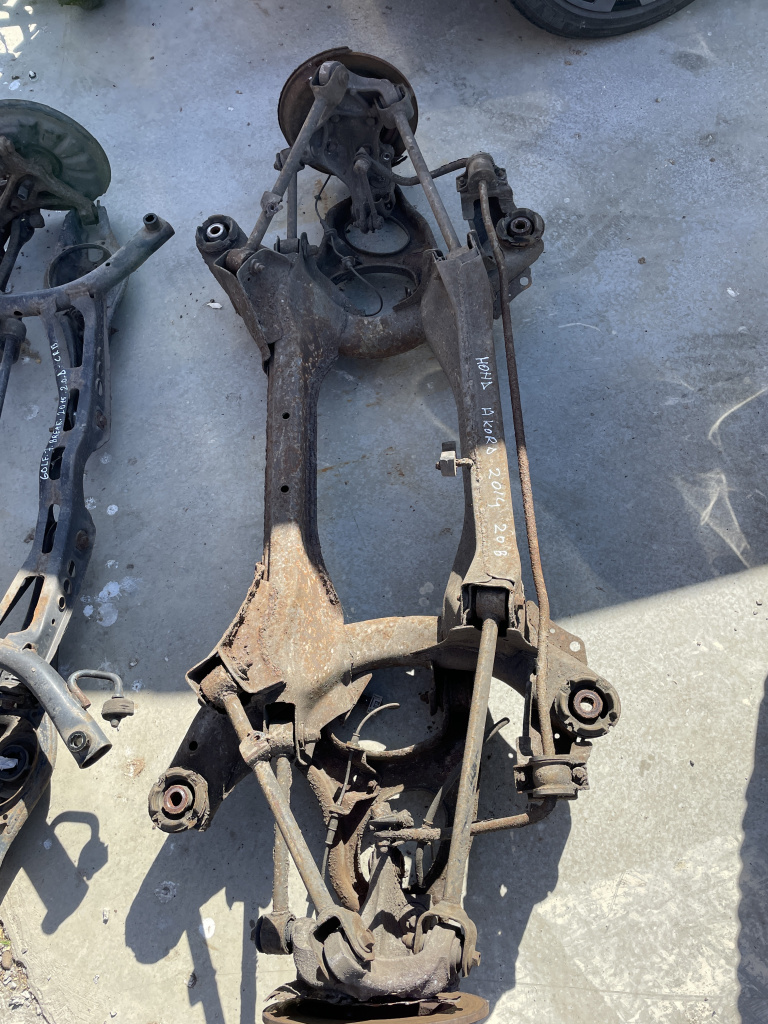 Punte spate Honda Accord 2.0 Benzina 2010, -