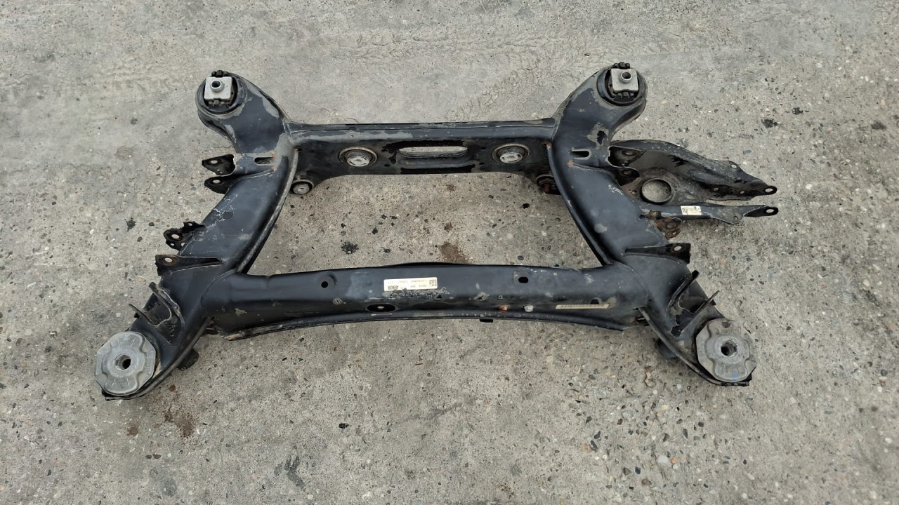Punte spate Mercedes Benz Clasa E Sedan ( W212 ) 2.2 CDI / BlueTEC 4-matic 204 cai