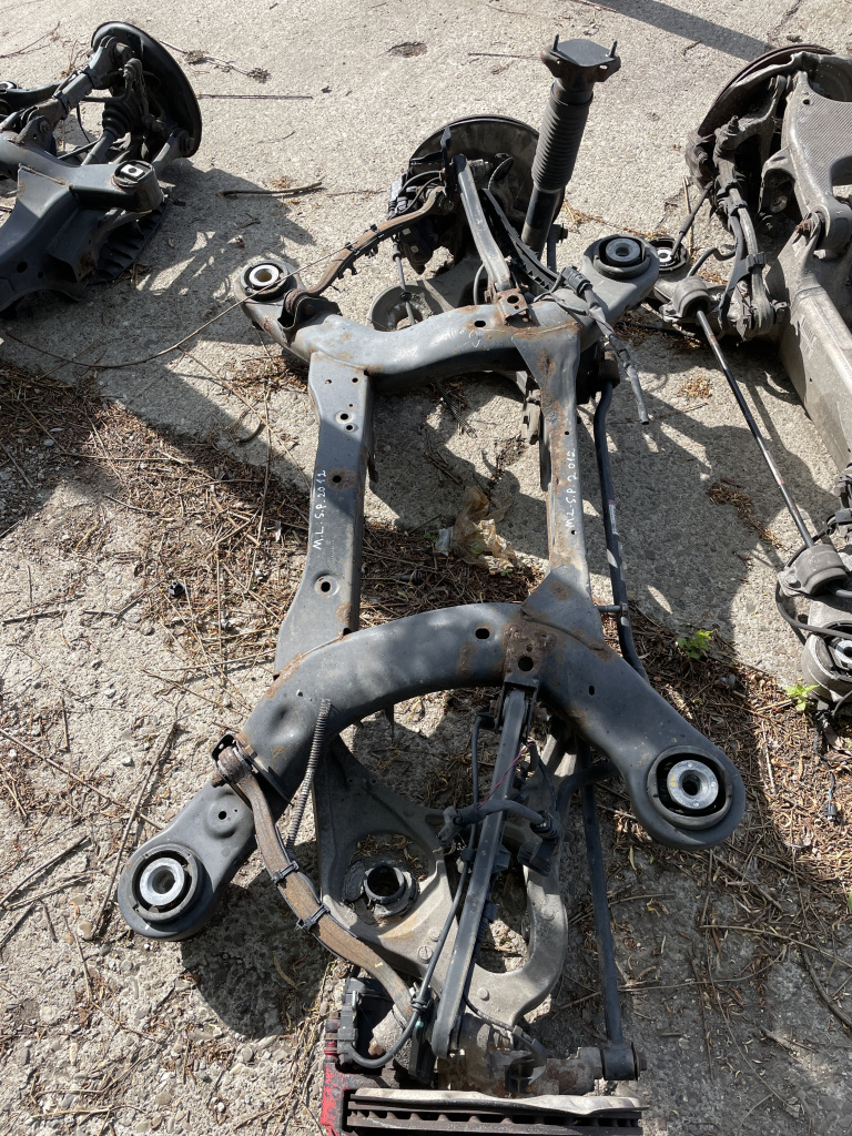 Punte spate Mercedes ML W166 3.0 Motorina 2014