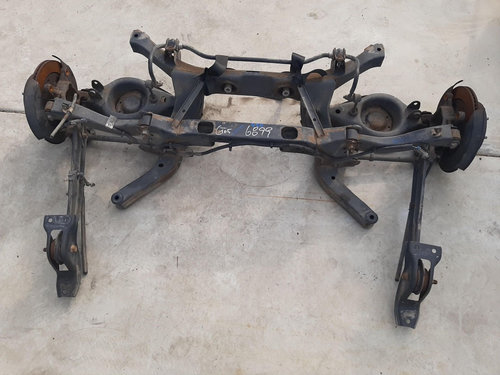 Punte spate opel antara l07 2.0 d 4x4
