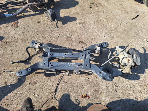 Punte spate Opel Insignia A Hatchback 1.6 Motorina 2012, -