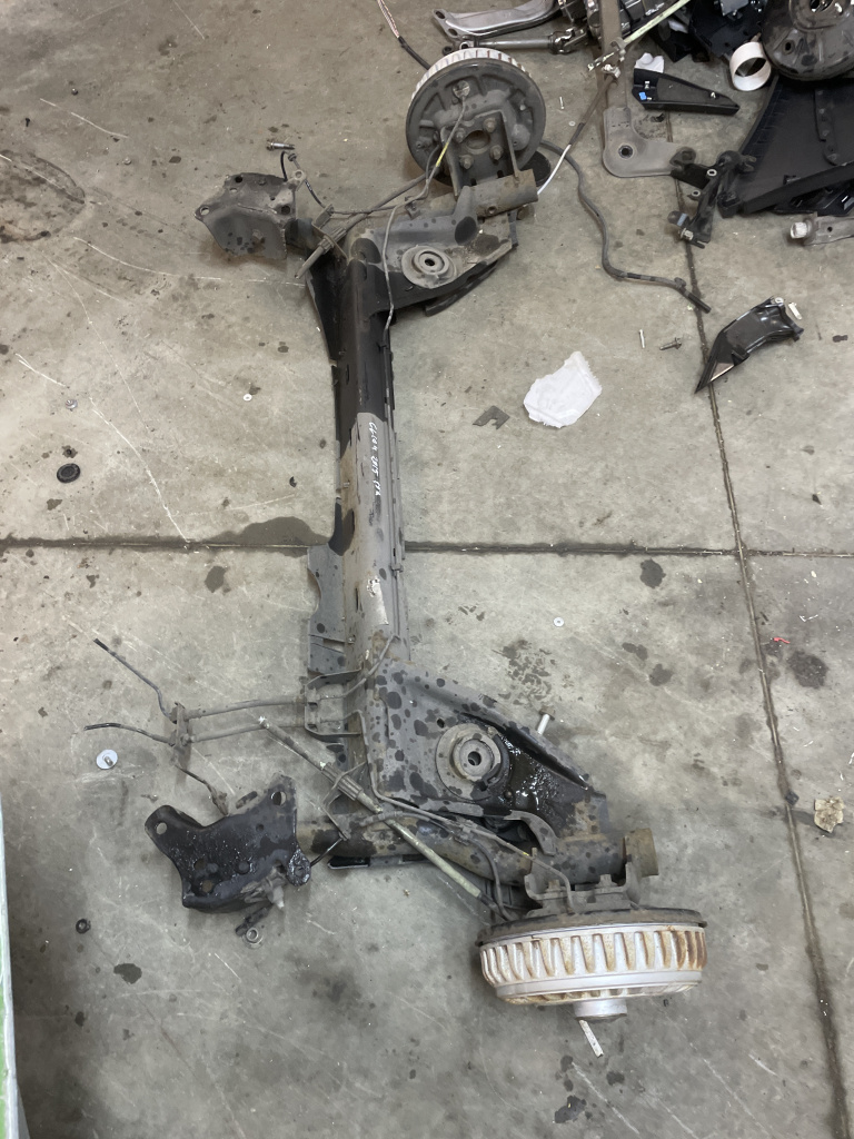 Punte spate Renault Clio 4 1.5 Motorina 2015, -