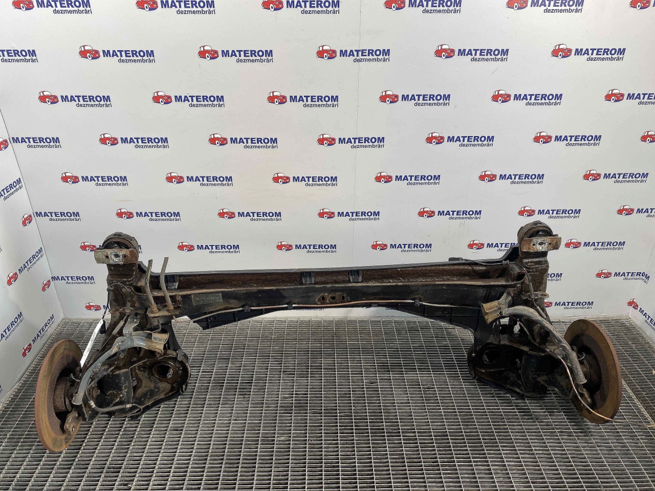 PUNTE SPATE RENAULT LAGUNA - - (2007 2010)