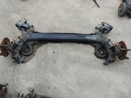 Punte spate renault megane 3